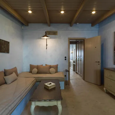 Six Keys أفيسوس