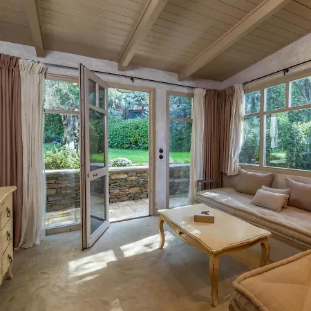 بيت ضيافة Six Keys