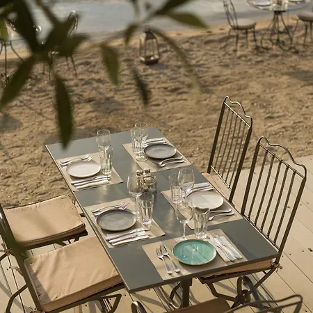 Six Keys 4* أفيسوس