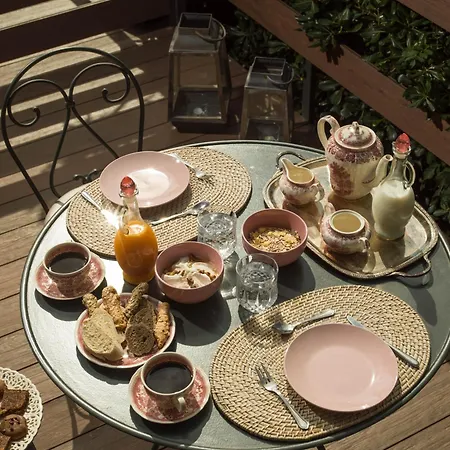 بيت ضيافة Six Keys