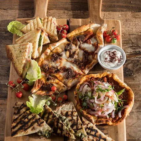 Six Keys بيت ضيافة 4*