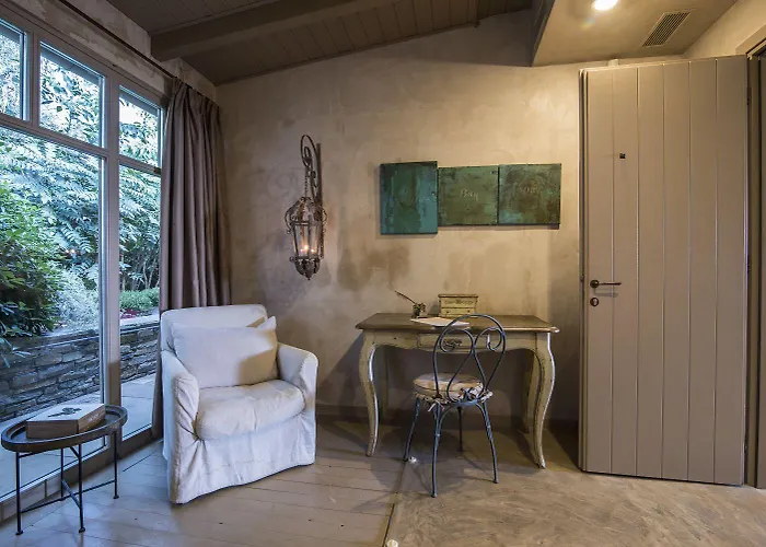 Guest house Six Keys 4*